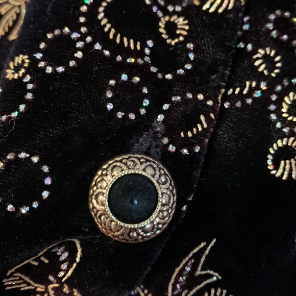 Vintage Impressions of Canada Black Velvet Gold Bow Vest - Picture 13 of 13